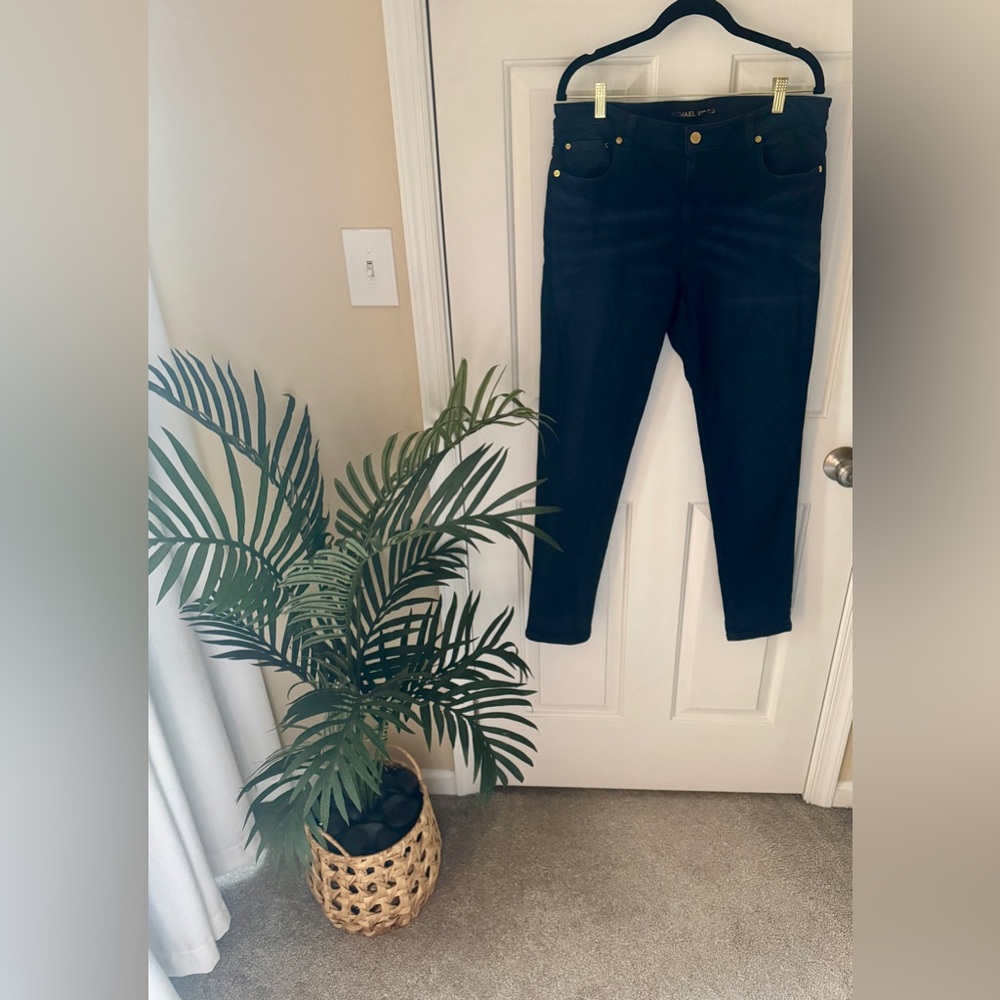 Michael Kors Izzy Skinny Jeans